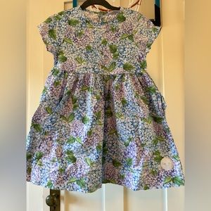Smiling button flower dress. Size 5